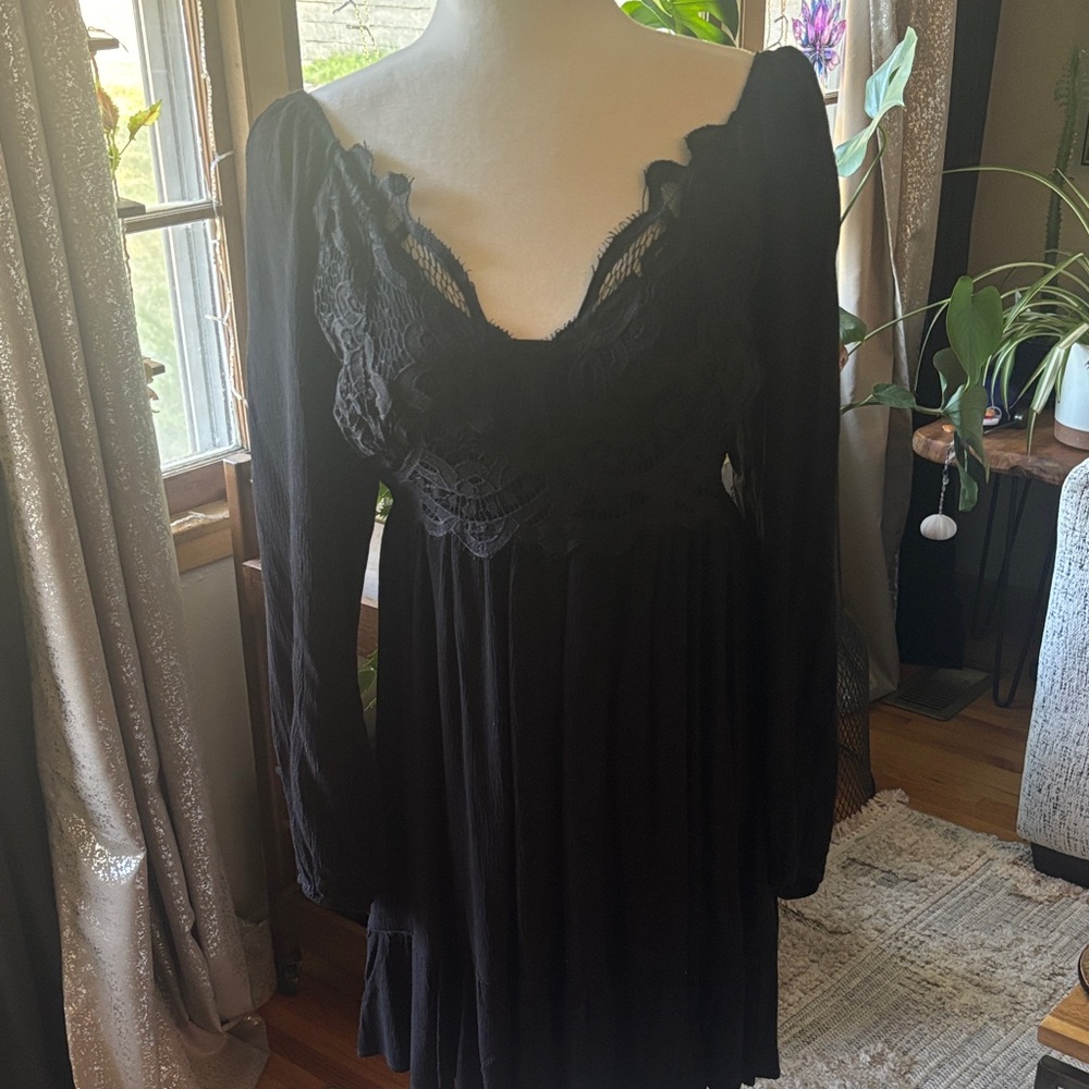 Impressions Elegant Black Lace Trim Nightgown
